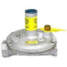 Regulator, Maxitrol, 3/4", Propane, 2PSI to 11" WC w/ Vent Limiter, 684,000 / 805,000 BTU's, 325 Series (325-5AL-66LP) (CS18) - Chimney Cricket