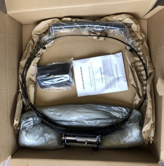 Primo Pre 2015 Easy Lift Hinge and Handle Kit for Oval LG (Old Straight Edge End Bands) - Chimney Cricket