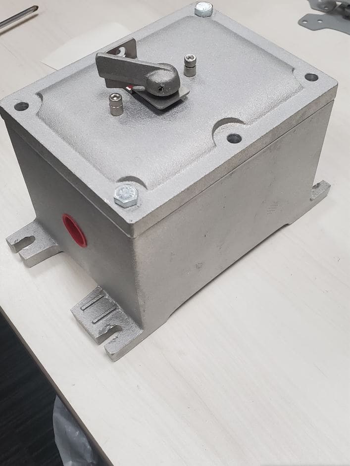 Adalet Explosion Proof Manual Motor Starter for 3HP 3PH 480V motor 4-6.3 Amps - XIFC-040604-15014-9 ** - Chimney CricketAdalet Explosion Proof Manual Motor Starter for 3HP 3PH 480V motor 4-6.3 Amps - XIFC-040604-15014-9 **