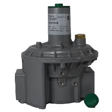 Regulator, Governor, Pietro Fiorentini, 1-1/4" FPT, High Capacity, Propane 6" - 14" WC w/ Vent Limiter Installed (31153) ** - Chimney Cricket