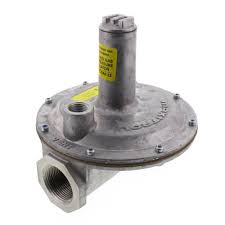 Regulator, Maxitrol, 2" X 2" WITHOUT Vent Limiter, Nat Gas, 2PSI to 8" WC, Single - 2,250,000 BTU's / Multi. - 2,250,000 BTU's, 325 Series, 325-9L-1616-NG02 (CS4) - Chimney Cricket