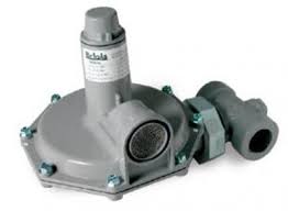 1-1/4" IN/OUT, LP Regulator, 1/8" Orf., 6"-14" W.C Spring, 582,000 BTU's** - Chimney Cricket